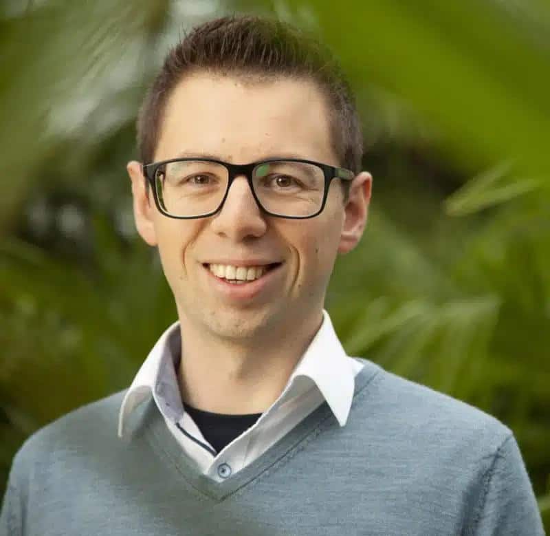 chris-van-rijn-ontwerper-belevingsdeskundige-800x779-1.jpeg
